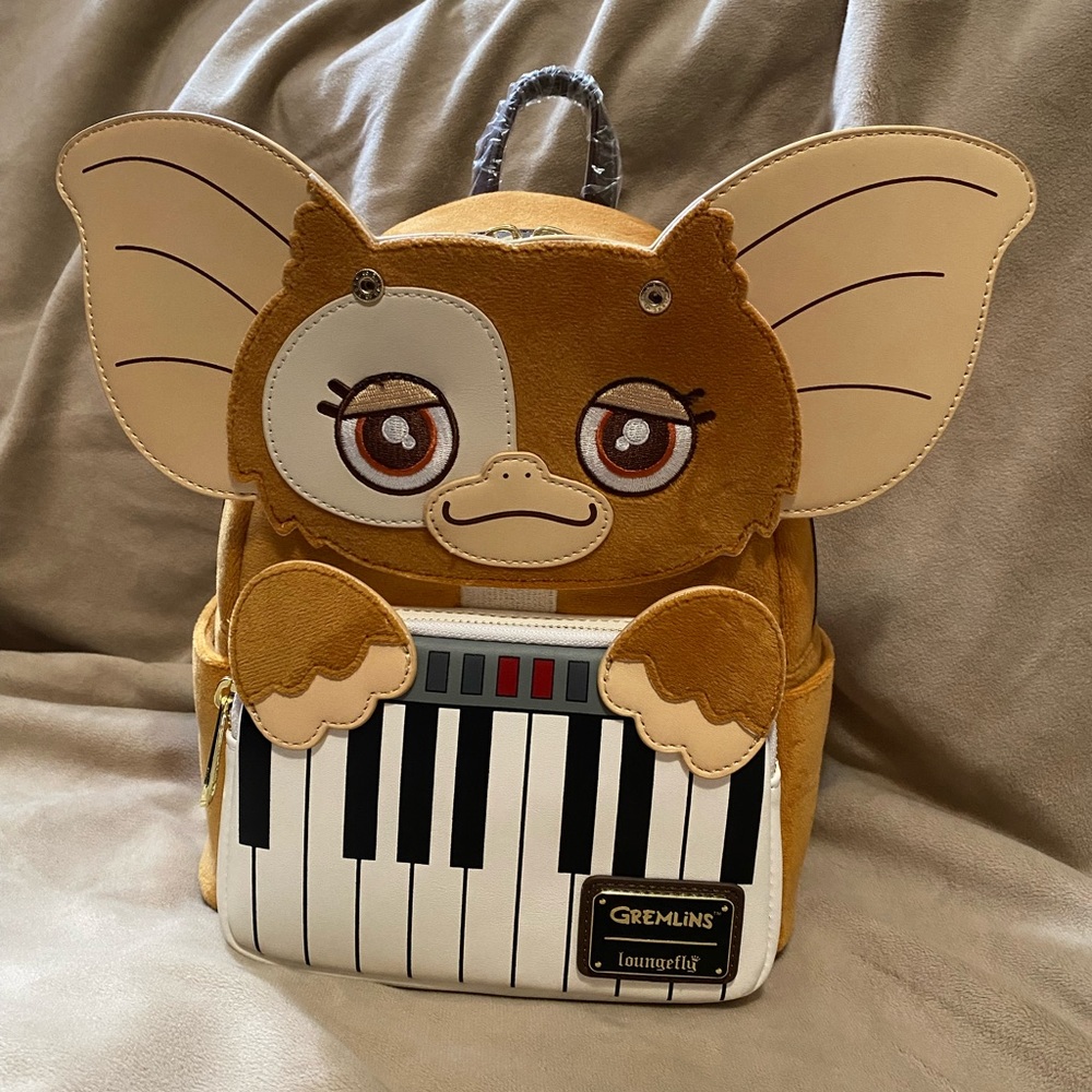 Loungefly gizmo backpack